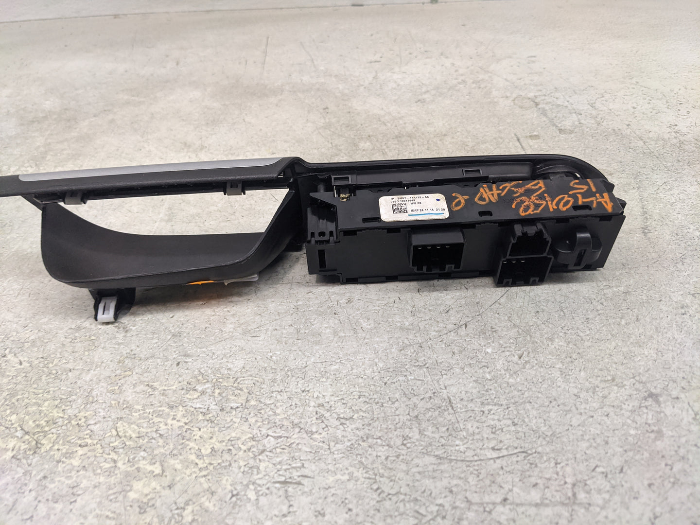 2013-2019 Ford Escape Master Power Window Switch Replacement Driver Side Left P/N:BM5T-14A132-AA Fits OEM Used Auto Parts - 