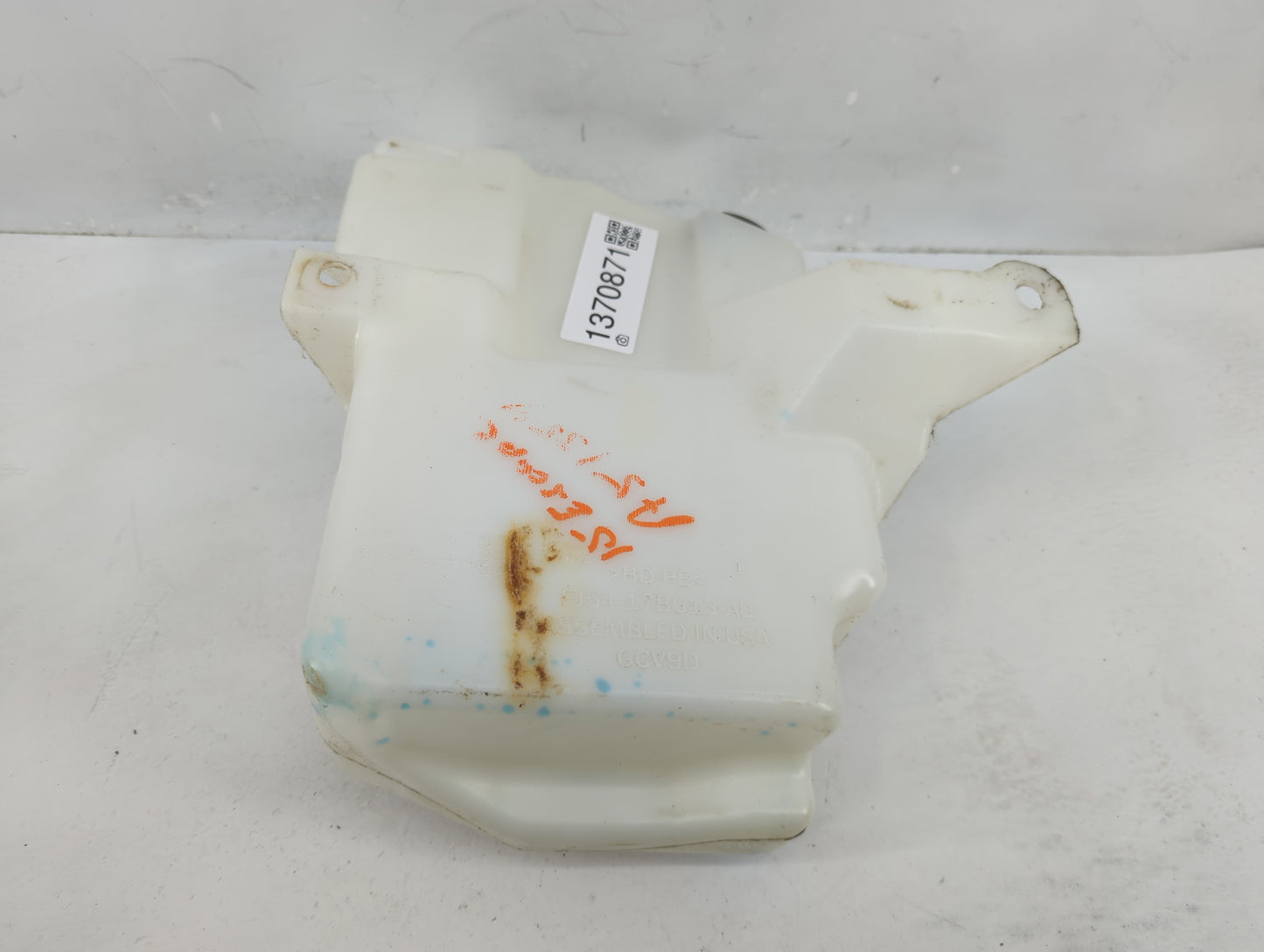 2015-2019 Ford Escape Windshield Washer Fluid Reservoir Bottle Oem - Oemusedautoparts1.com