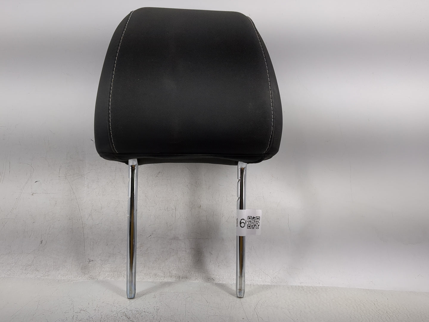 2013-2015 Ford Escape Headrest Head Rest Front Driver Passenger Seat Fits Fits 2013 2014 2015 OEM Used Auto Parts - Oemuseda