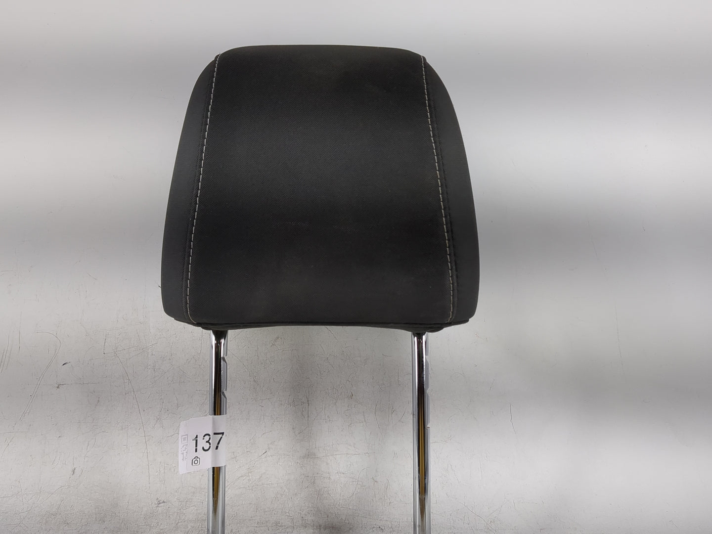 2013-2015 Ford Escape Headrest Head Rest Front Driver Passenger Seat Fits Fits 2013 2014 2015 OEM Used Auto Parts - Oemuseda