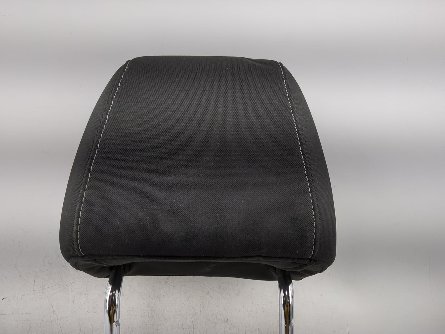 2013-2015 Ford Escape Headrest Head Rest Front Driver Passenger Seat - Oemusedautoparts1.com