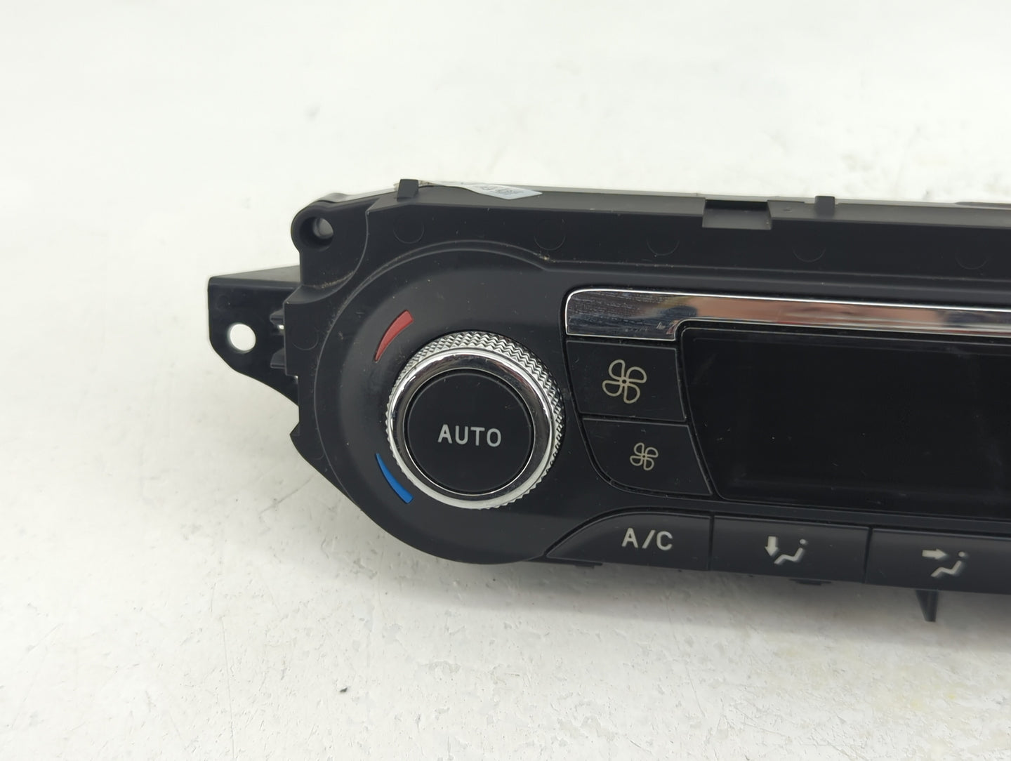 2013-2015 Ford Escape Climate Control Module Temperature AC/Heater Replacement P/N:CJ5T-18C612-BC Fits Fits 2013 2014 2015 O