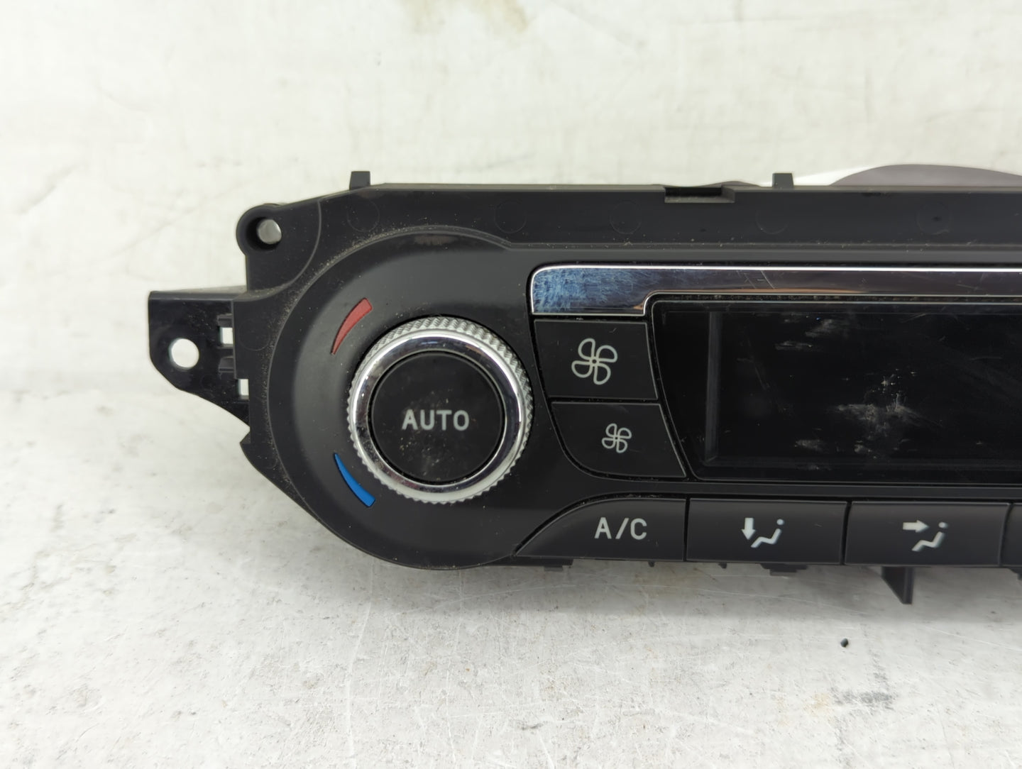 2013-2015 Ford Escape Climate Control Module Temperature AC/Heater Replacement P/N:CJ5T-18C612-BA CJ5T-18C612-BC Fits OEM Us