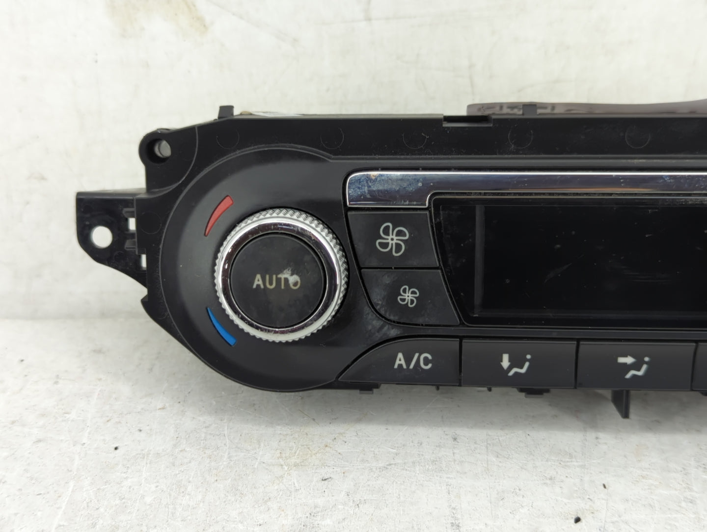 2015-2016 Ford Escape Climate Control Module Temperature AC/Heater Replacement P/N:CJ5T-18C612-BE Fits Fits 2015 2016 OEM Us