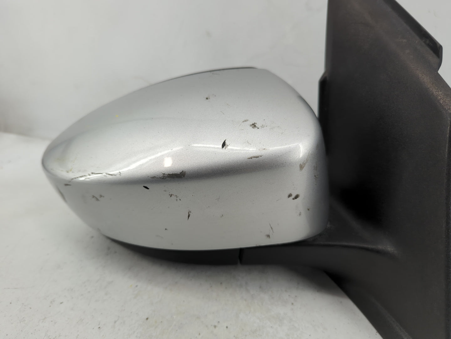 2013-2016 Ford Escape Passenger Side View Mirror - Right Door Mirror OEM Used - Oemusedautoparts1.com