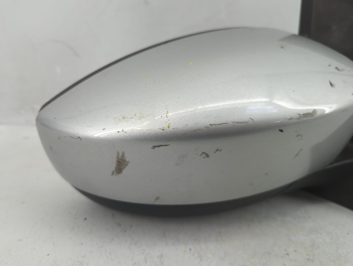2013-2016 Ford Escape Passenger Side View Mirror - Right Door Mirror OEM Used - Oemusedautoparts1.com