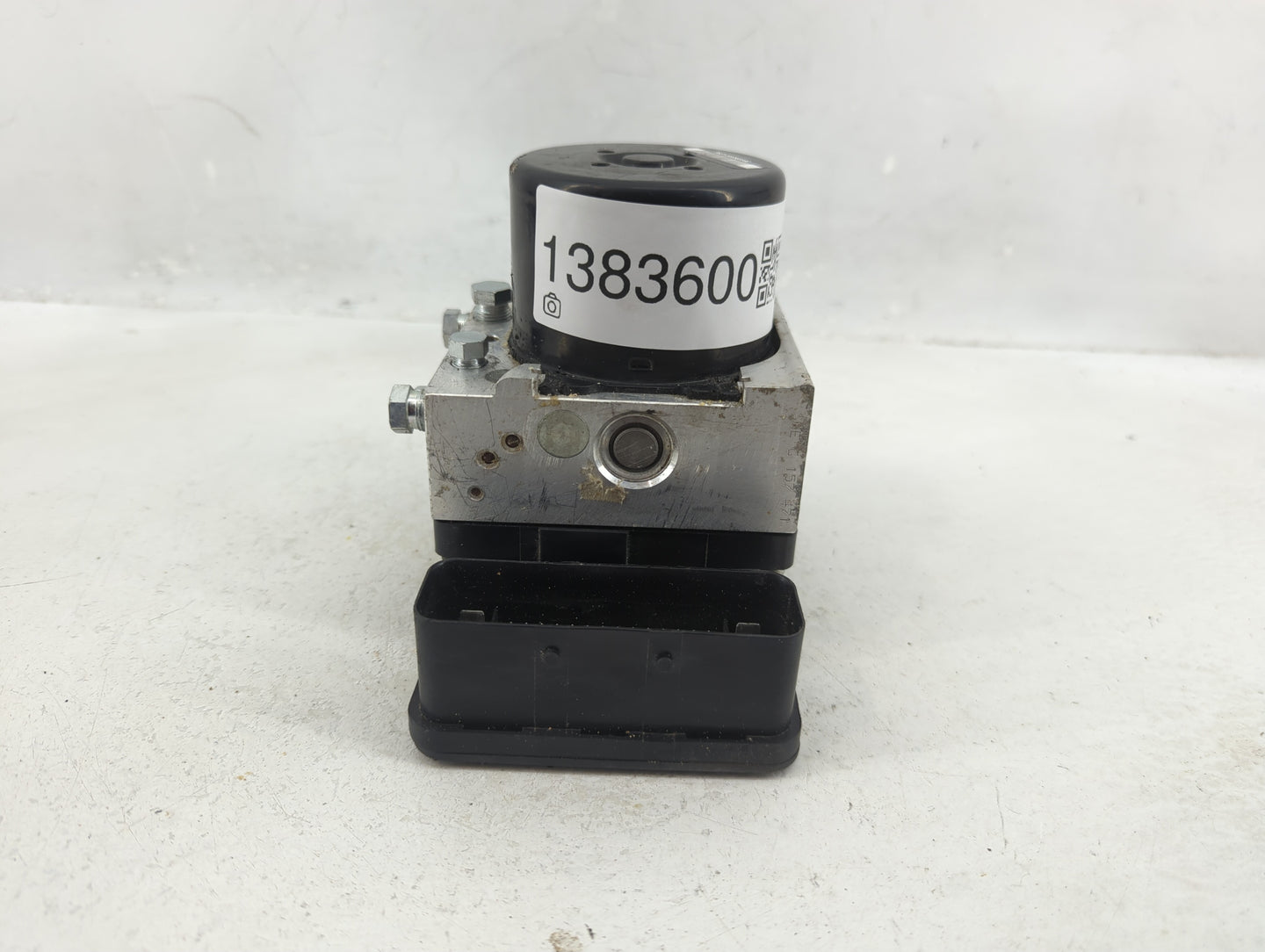 2015 Ford Escape ABS Pump Control Module Replacement P/N:10.0961-0158.3 Fits OEM Used Auto Parts - Oemusedautoparts1.com