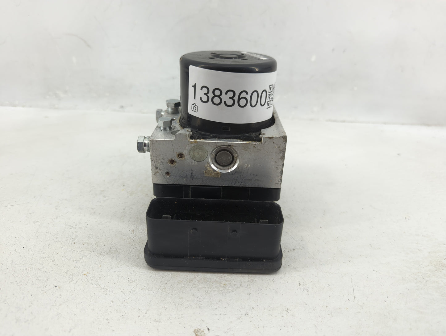 2015 Ford Escape ABS Pump Control Module Replacement P/N:10.0961-0158.3 Fits OEM Used Auto Parts - Oemusedautoparts1.com