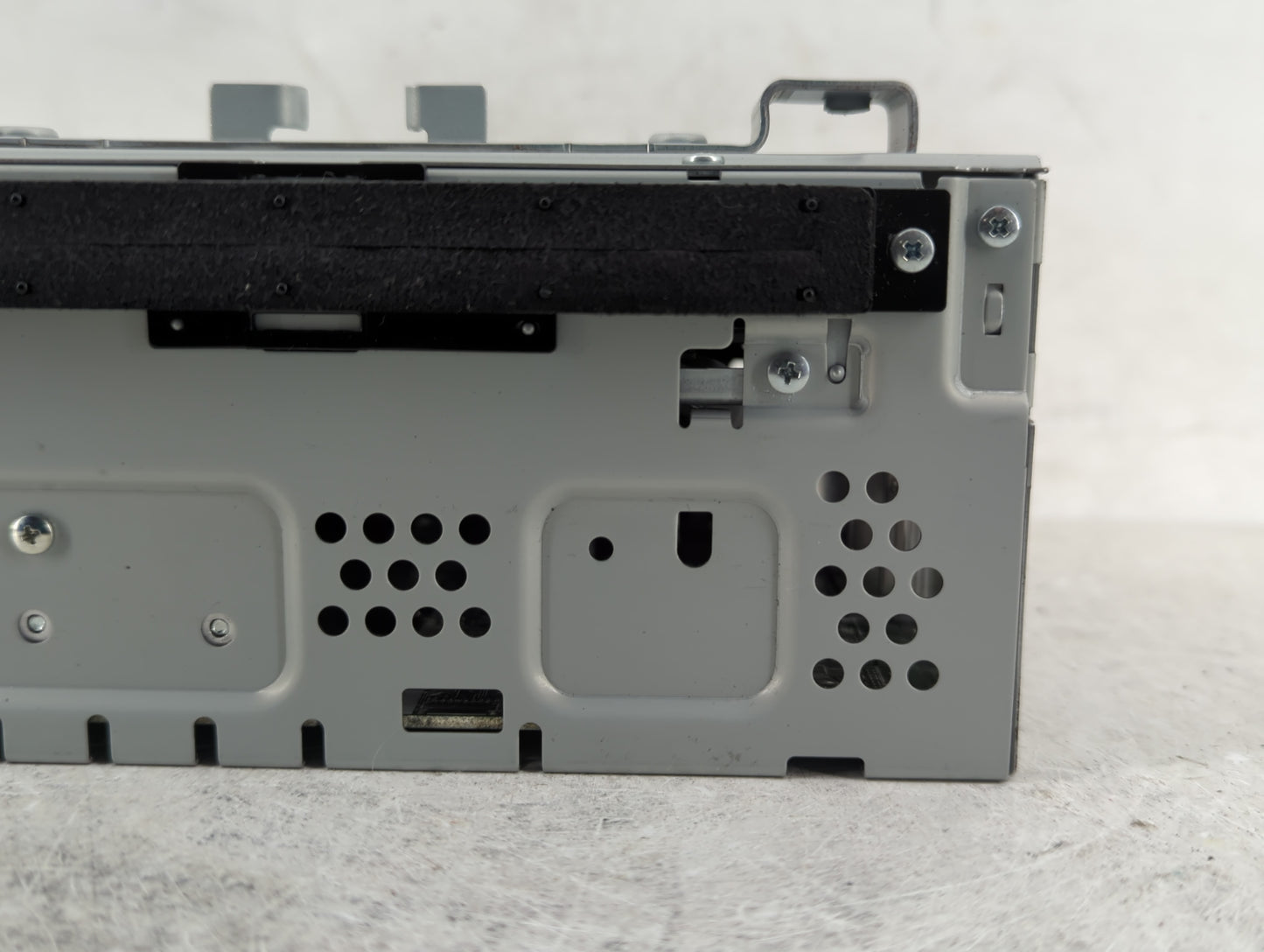 2013-2015 Ford Escape Radio AM FM Cd Player Receiver Replacement P/N:CJ5T-19C107-FB Fits Fits 2013 2014 2015 OEM Used Auto P