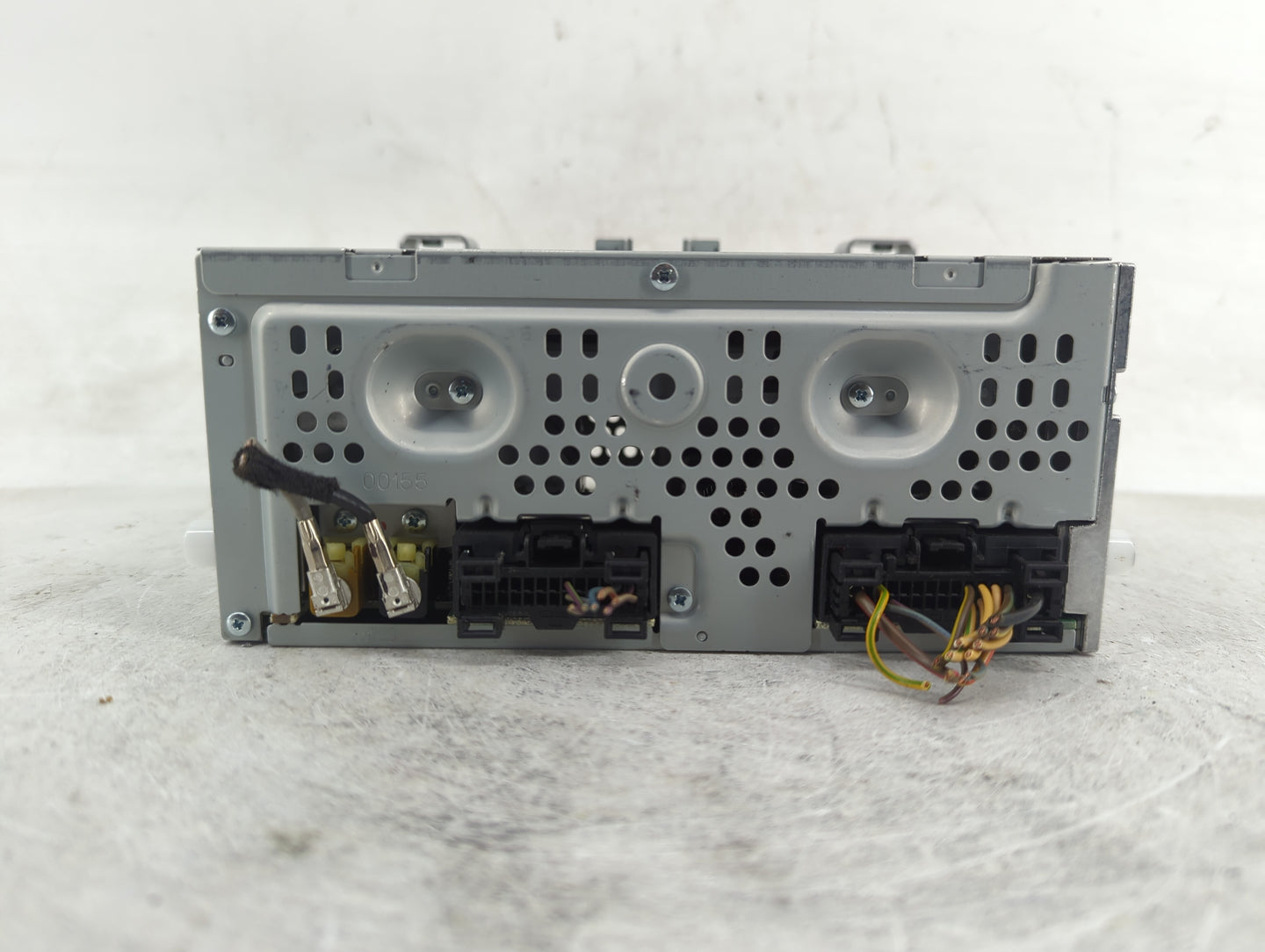 2013-2015 Ford Escape Radio AM FM Cd Player Receiver Replacement P/N:CJ5T-19C107-FB Fits Fits 2013 2014 2015 OEM Used Auto P