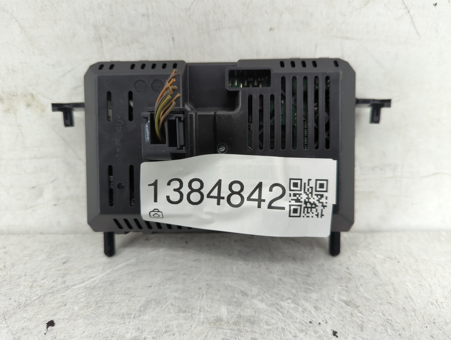 2015 Ford Escape Radio AM FM Cd Player Receiver Replacement P/N:EJ5T-18B955-CD Fits Fits 1994 1995 1996 1997 1998 OEM Used A