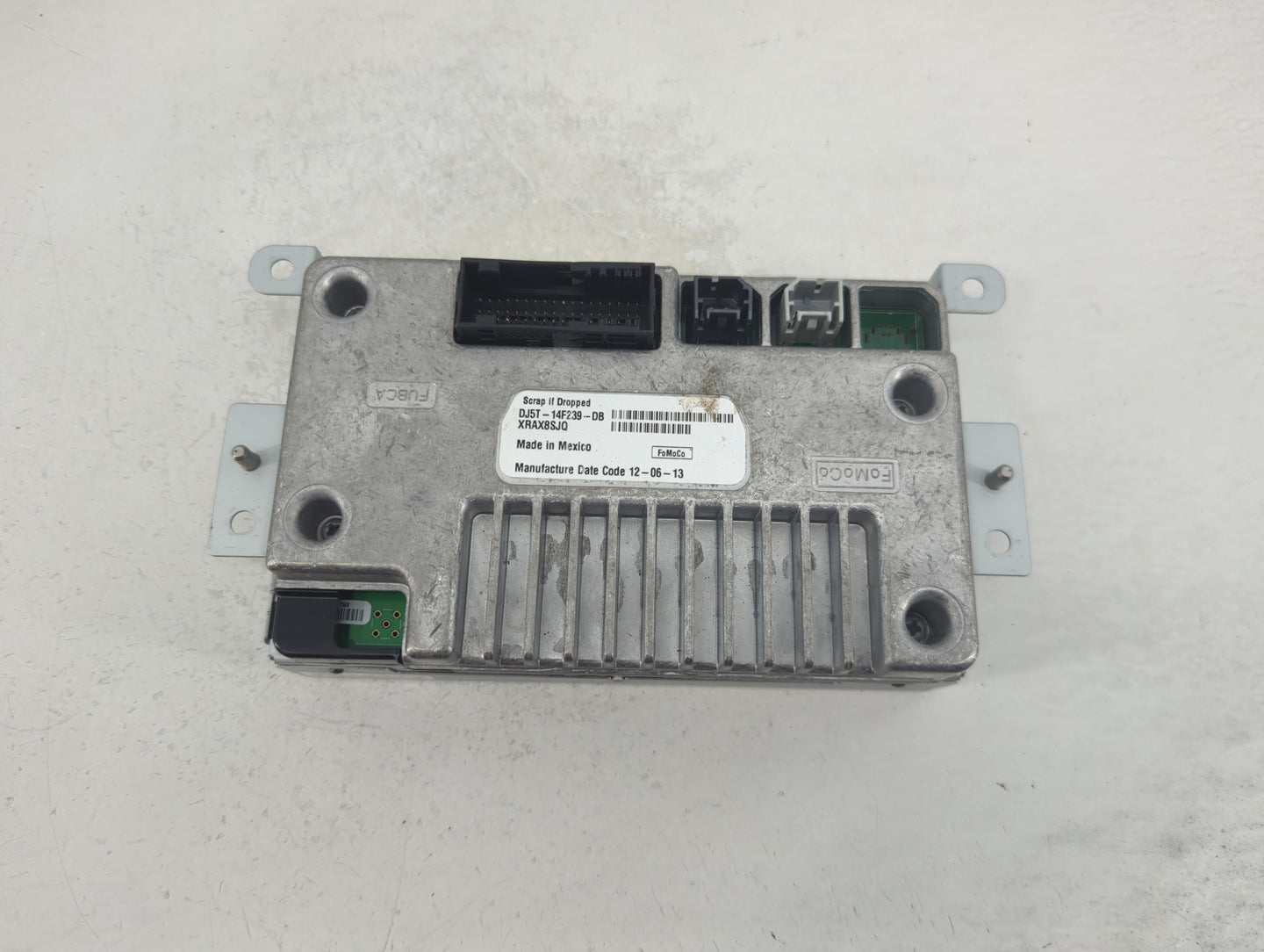 2014-2016 Ford Escape Information Display Screen - Oemusedautoparts1.com