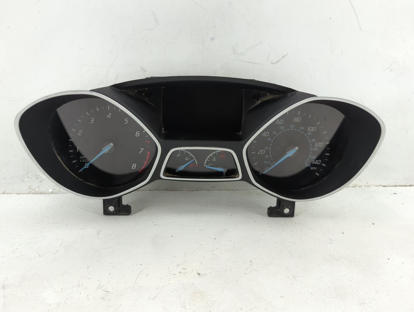 2014-2015 Ford Escape Instrument Cluster Speedometer Gauges P/N:DJ5T-10849-TJ Fits Fits 2014 2015 OEM Used Auto Parts - Oemu