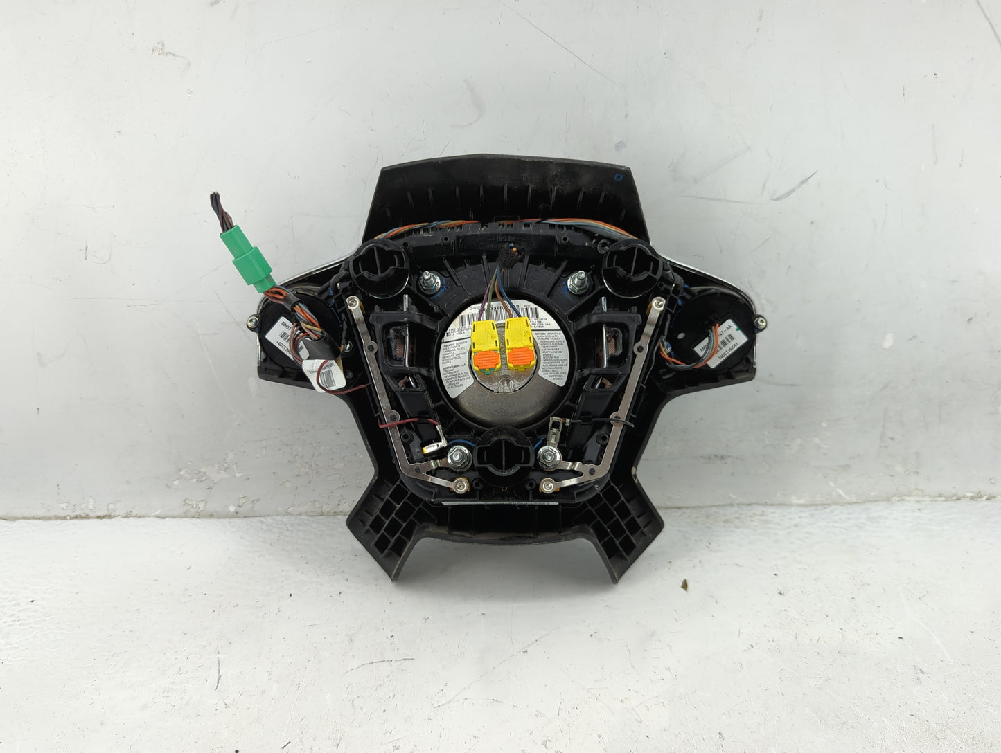 2015-2016 Ford Escape Air Bag Driver Left Steering Wheel Mounted P/N:EJ54A042B85 Fits Fits 2015 2016 OEM Used Auto Parts - O
