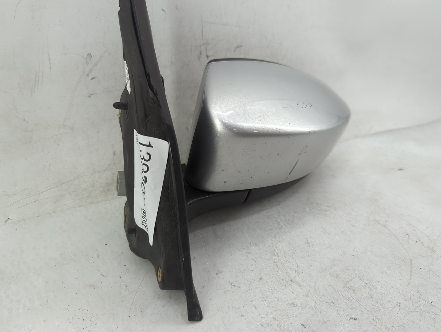 2013-2016 Ford Escape Driver Side View Mirror - Left Door Mirror OEM Used - Oemusedautoparts1.com