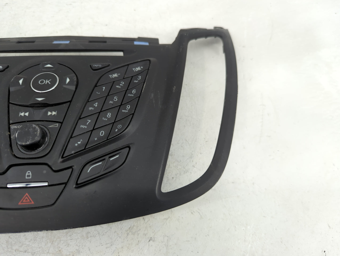 2013-2016 Ford Escape Radio Control Panel - Oemusedautoparts1.com