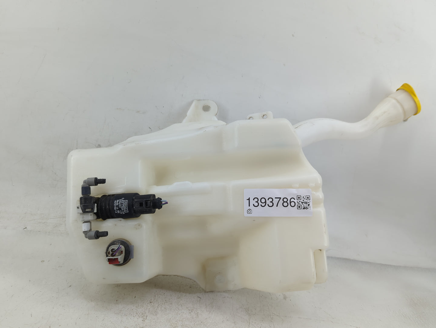 2015-2019 Ford Escape Windshield Washer Fluid Reservoir Bottle Oem - Oemusedautoparts1.com