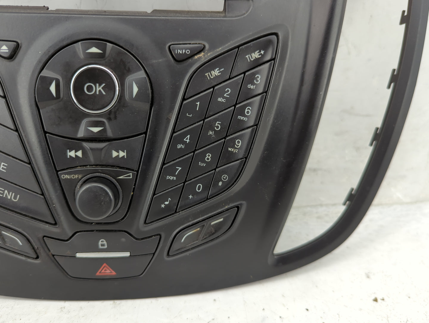 2013-2016 Ford Escape Radio Control Panel - Oemusedautoparts1.com