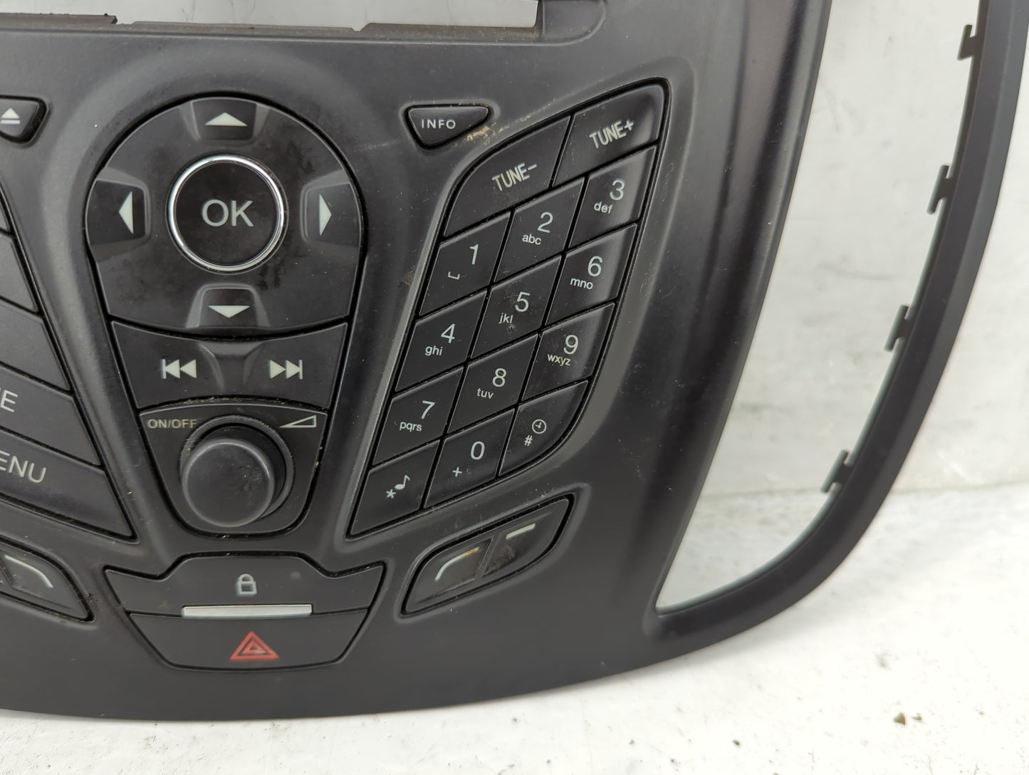 2013-2016 Ford Escape Radio Control Panel - Oemusedautoparts1.com
