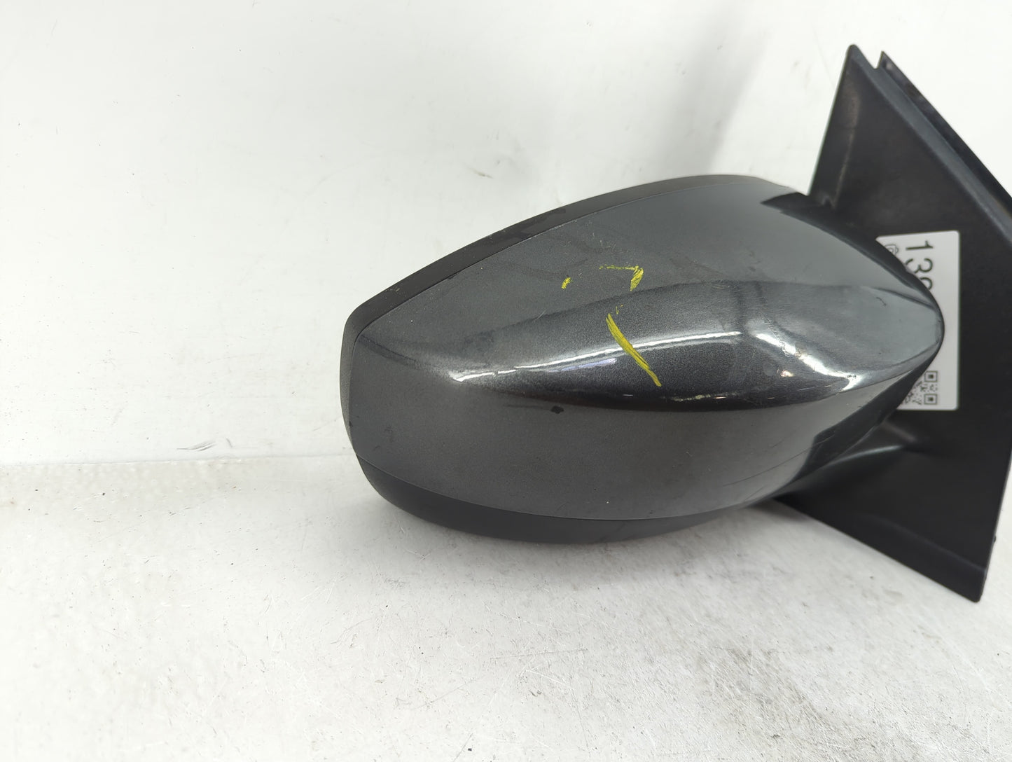 2013-2016 Ford Escape Passenger Side View Mirror - Right Door Mirror OEM Used - Oemusedautoparts1.com