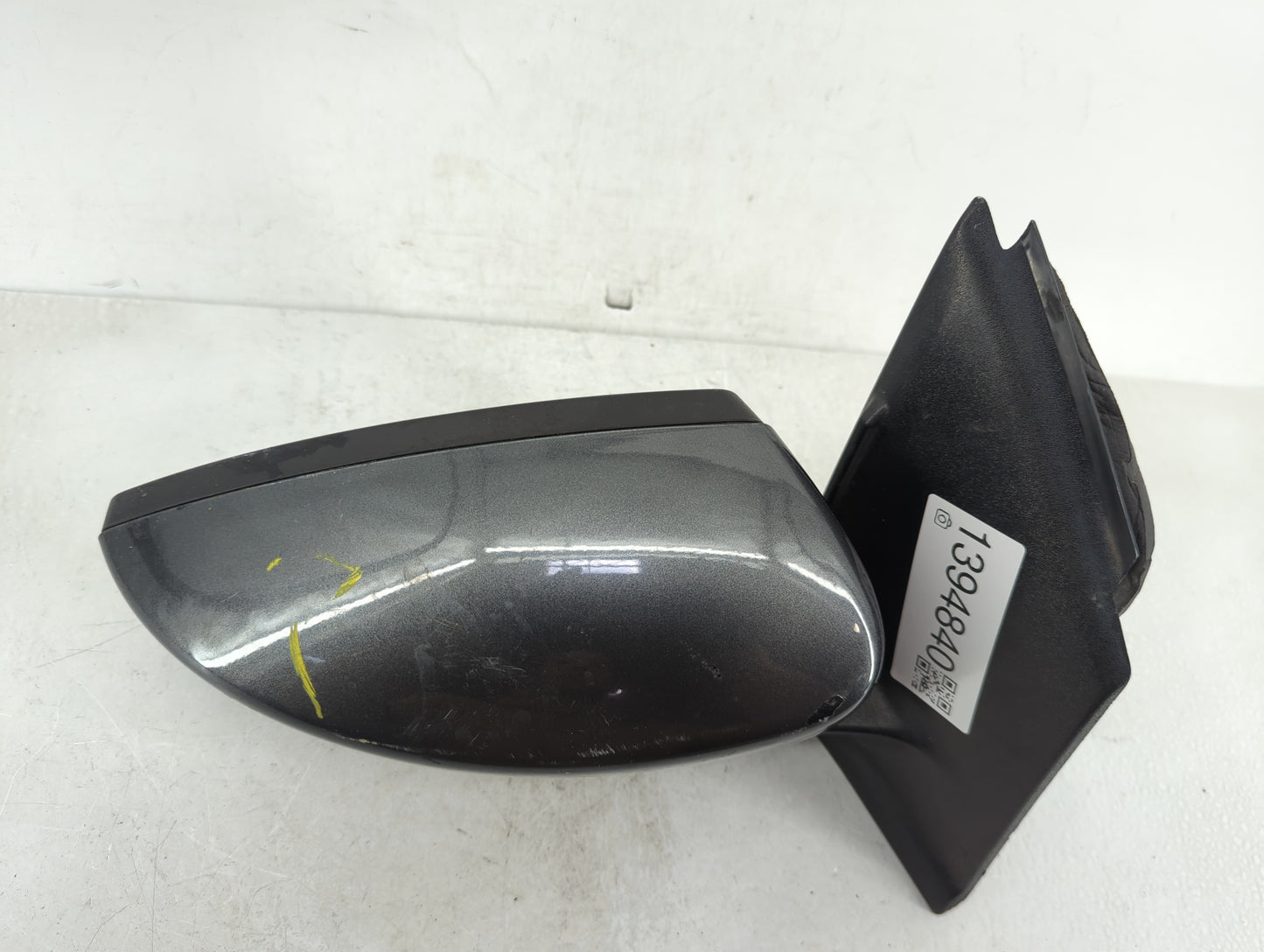 2013-2016 Ford Escape Passenger Side View Mirror - Right Door Mirror OEM Used - Oemusedautoparts1.com