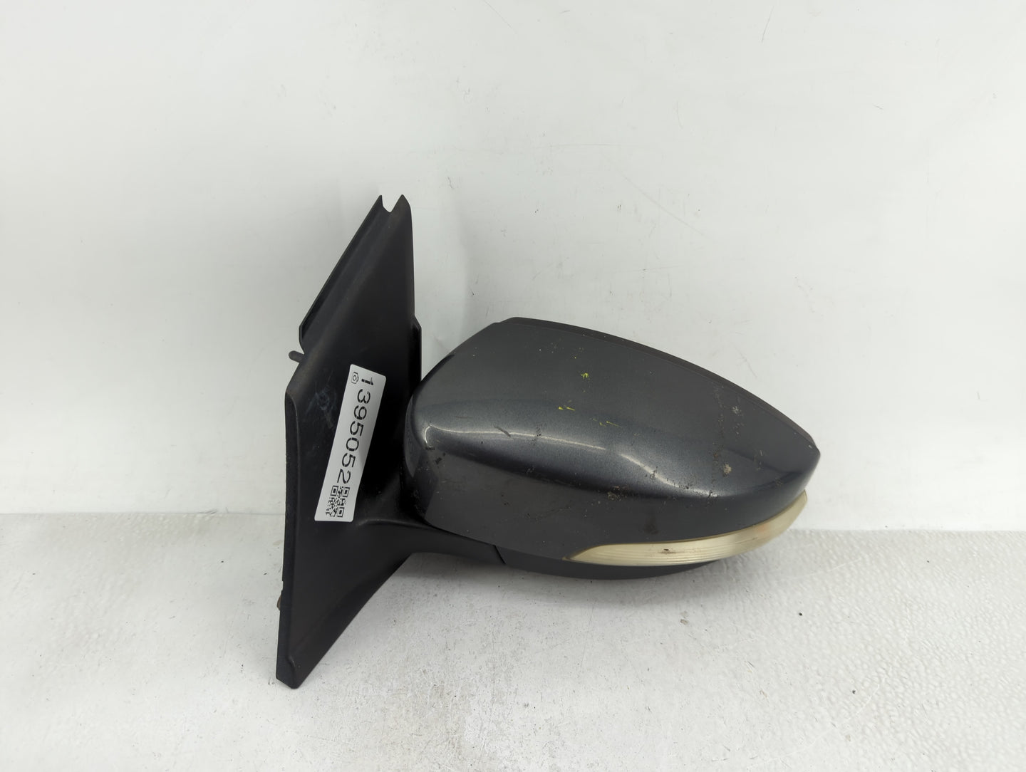 2013-2016 Ford Escape Driver Side View Mirror - Left Door Mirror OEM Used - Oemusedautoparts1.com