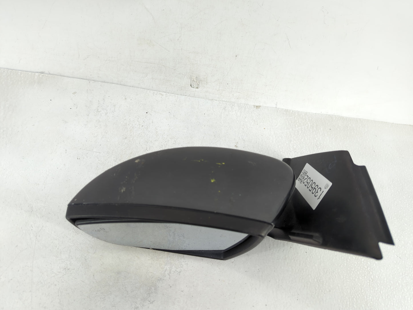 2013-2016 Ford Escape Driver Side View Mirror - Left Door Mirror OEM Used - Oemusedautoparts1.com