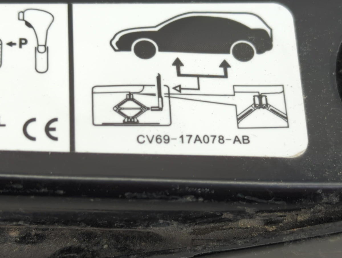 2015 Ford Escape Spare Scissor Car Jack 1396466 - Oemusedautoparts1.com