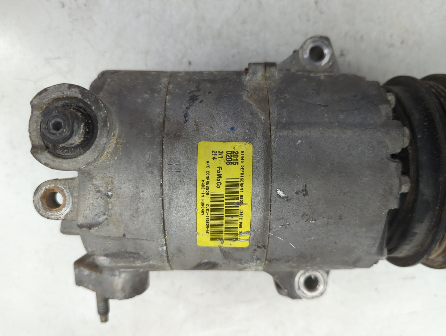 2013-2016 Ford Escape Air Conditioning A/c Ac Compressor Oem - Oemusedautoparts1.com