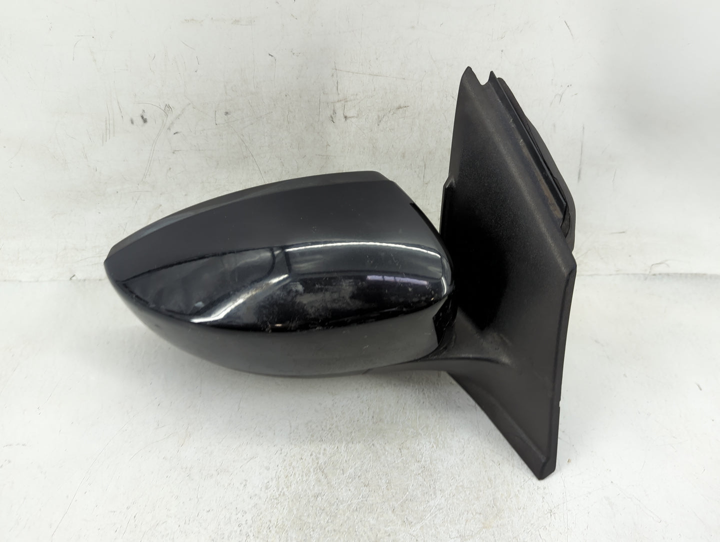 2013-2016 Ford Escape Passenger Side View Mirror - Right Door Mirror OEM Used - Oemusedautoparts1.com