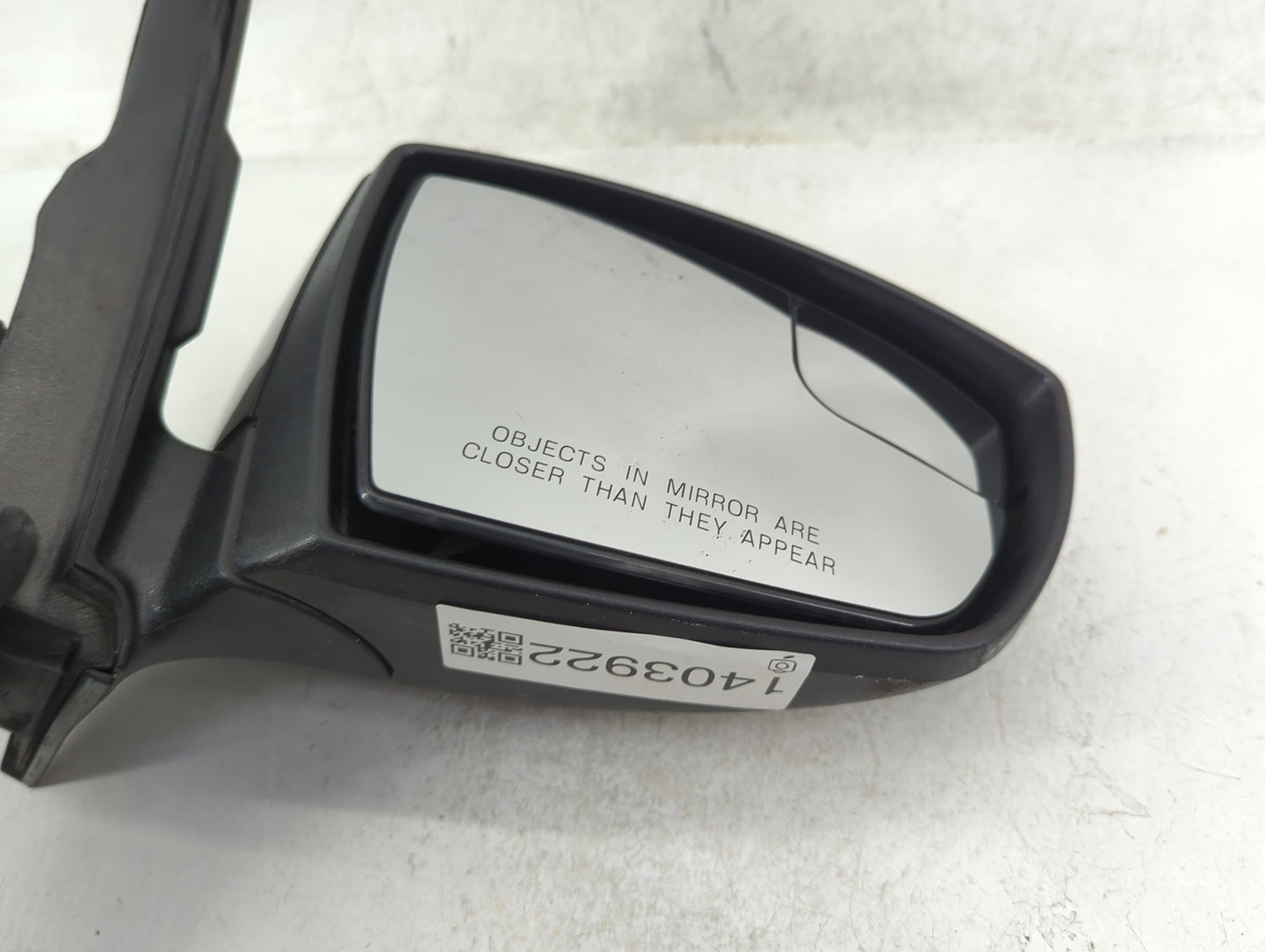 2013-2016 Ford Escape Passenger Side View Mirror - Right Door Mirror OEM Used - Oemusedautoparts1.com