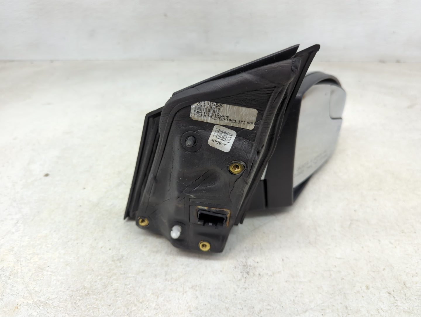 2013-2016 Ford Escape Passenger Side View Mirror - Right Door Mirror OEM Used - Oemusedautoparts1.com