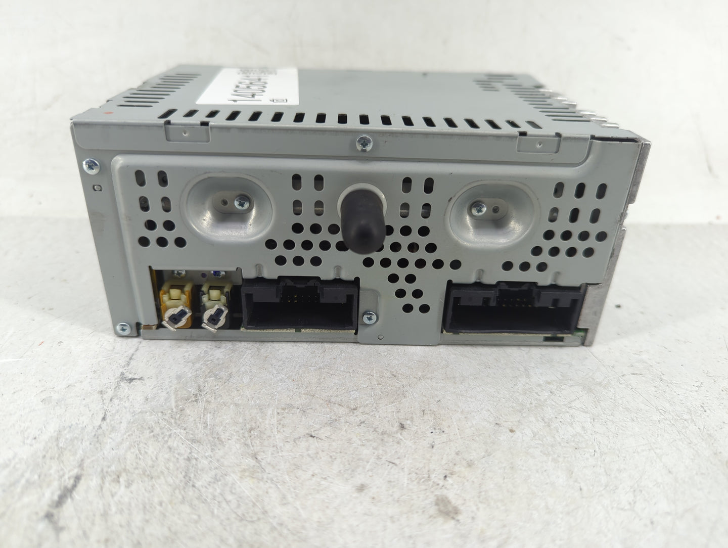 2013-2015 Ford Escape Radio AM FM Cd Player Receiver Replacement P/N:CJ5T-19C107-CK Fits Fits 2013 2014 2015 OEM Used Auto P