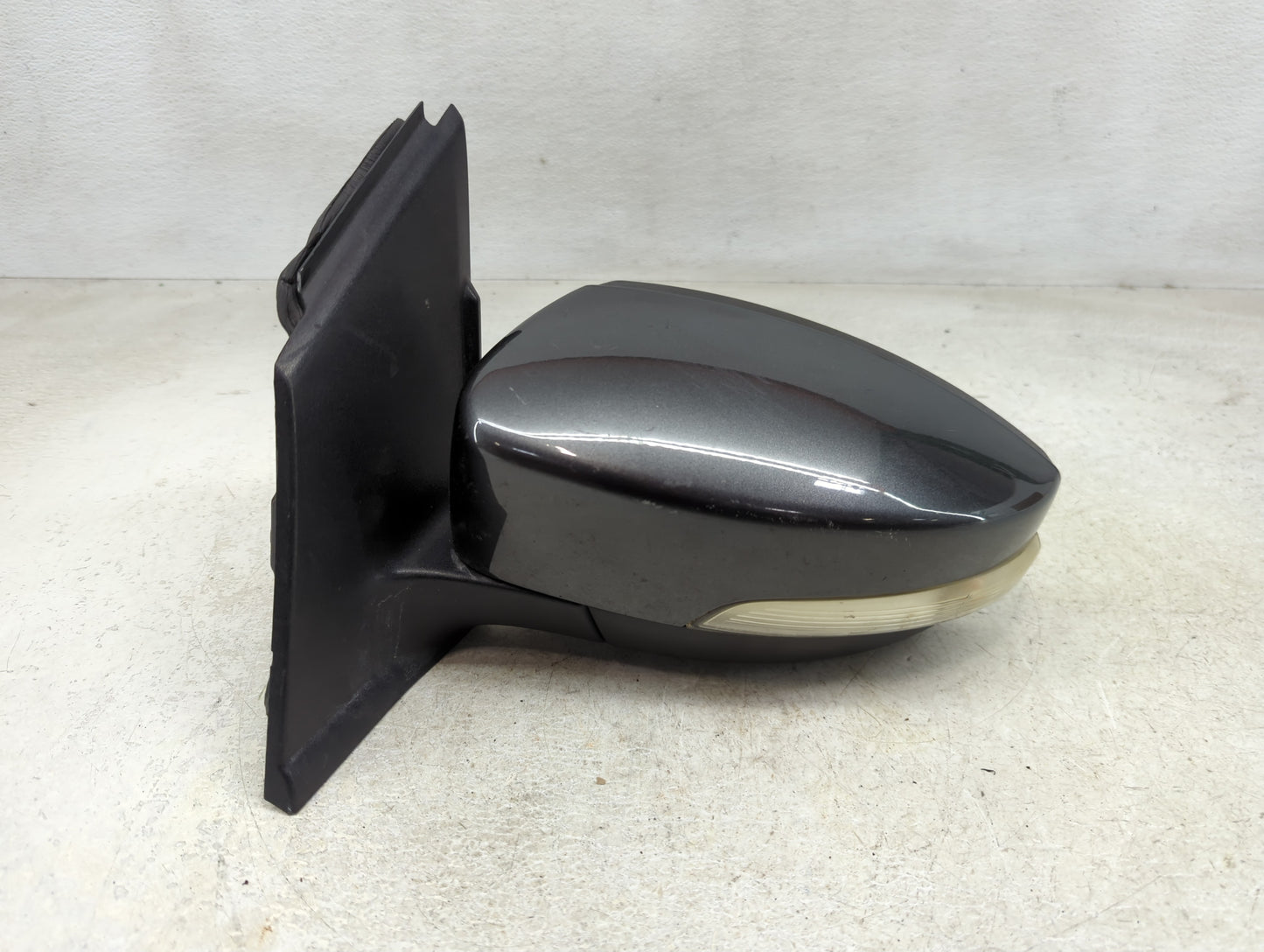 2013-2016 Ford Escape Driver Side View Mirror - Left Door Mirror OEM Used - Oemusedautoparts1.com
