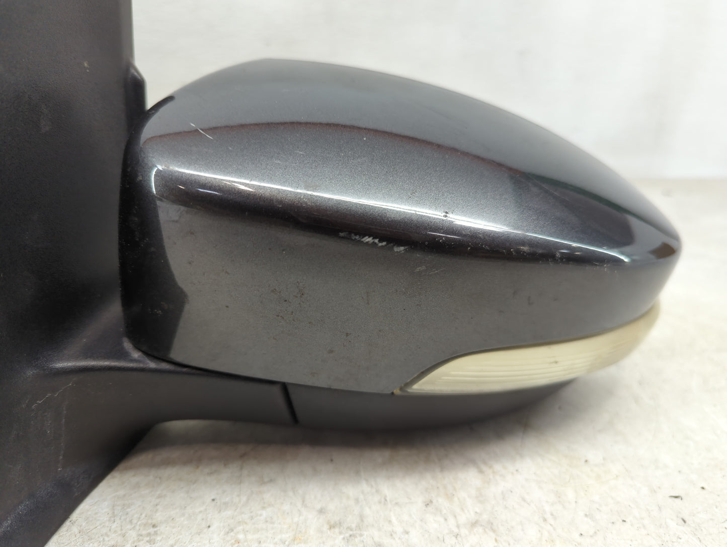 2013-2016 Ford Escape Driver Side View Mirror - Left Door Mirror OEM Used - Oemusedautoparts1.com