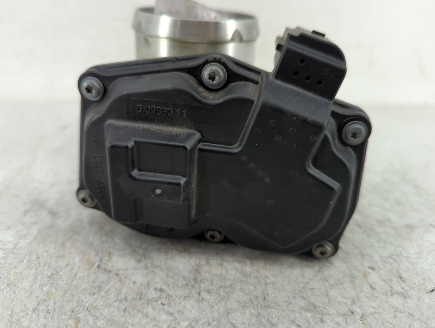 2013-2022 Ford Escape Throttle Body P/N:DS7G-9F991-CA Fits Fits 2013 2014 2015 2016 2017 2018 2019 2020 2021 2022 OEM Used A