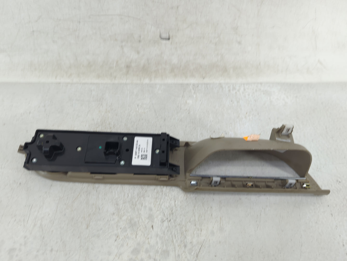 2013-2016 Ford Escape Master Power Window Switch Replacement Driver Side Left Fits OEM Used Auto Parts - Oemusedautoparts1.c