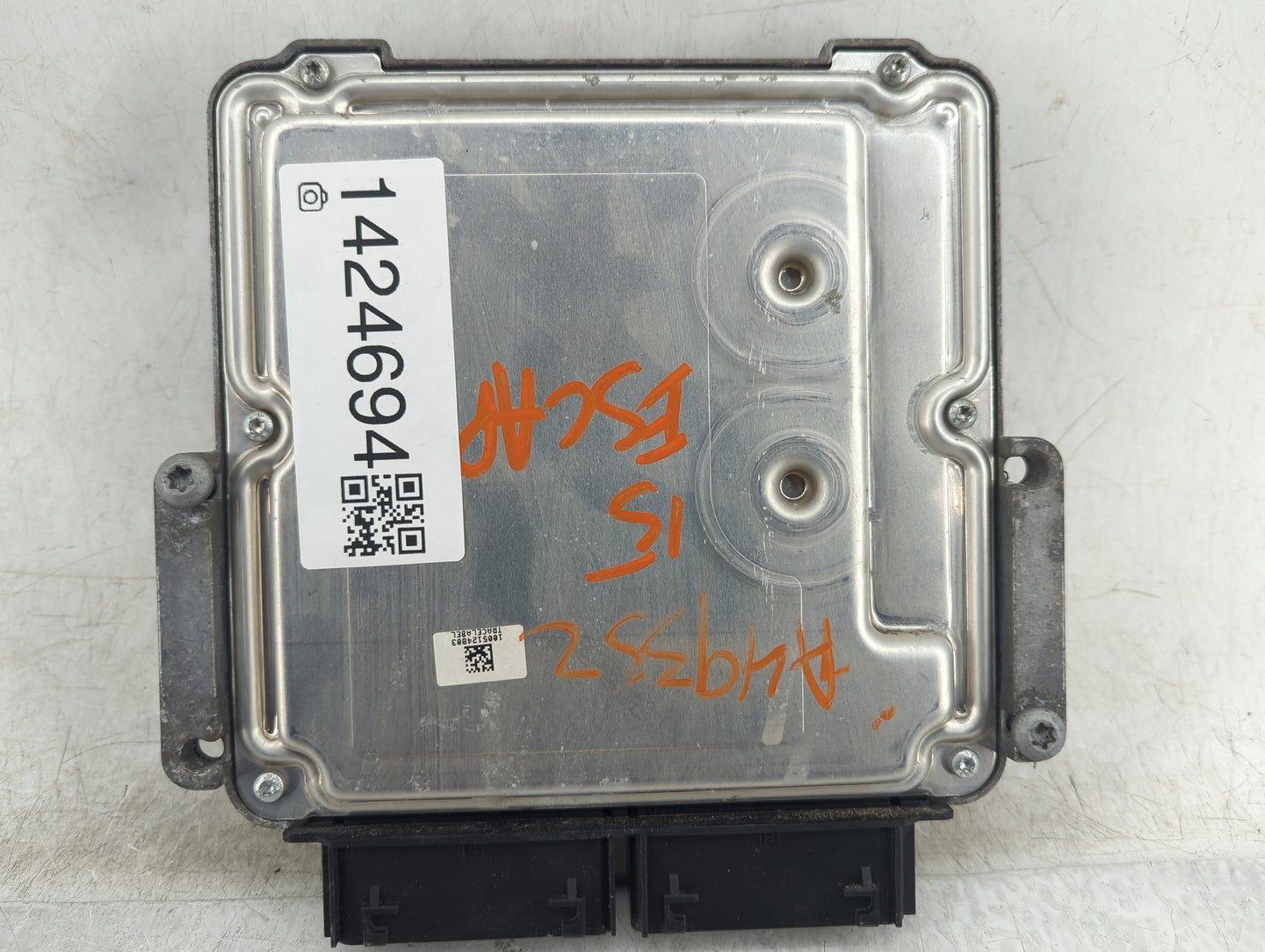 2015 Ford Escape PCM Engine Control Computer ECU ECM PCU OEM P/N:FJ5A-12A650-DC FJ5A-12B684-BA, 0261S12446 Fits OEM Used Aut