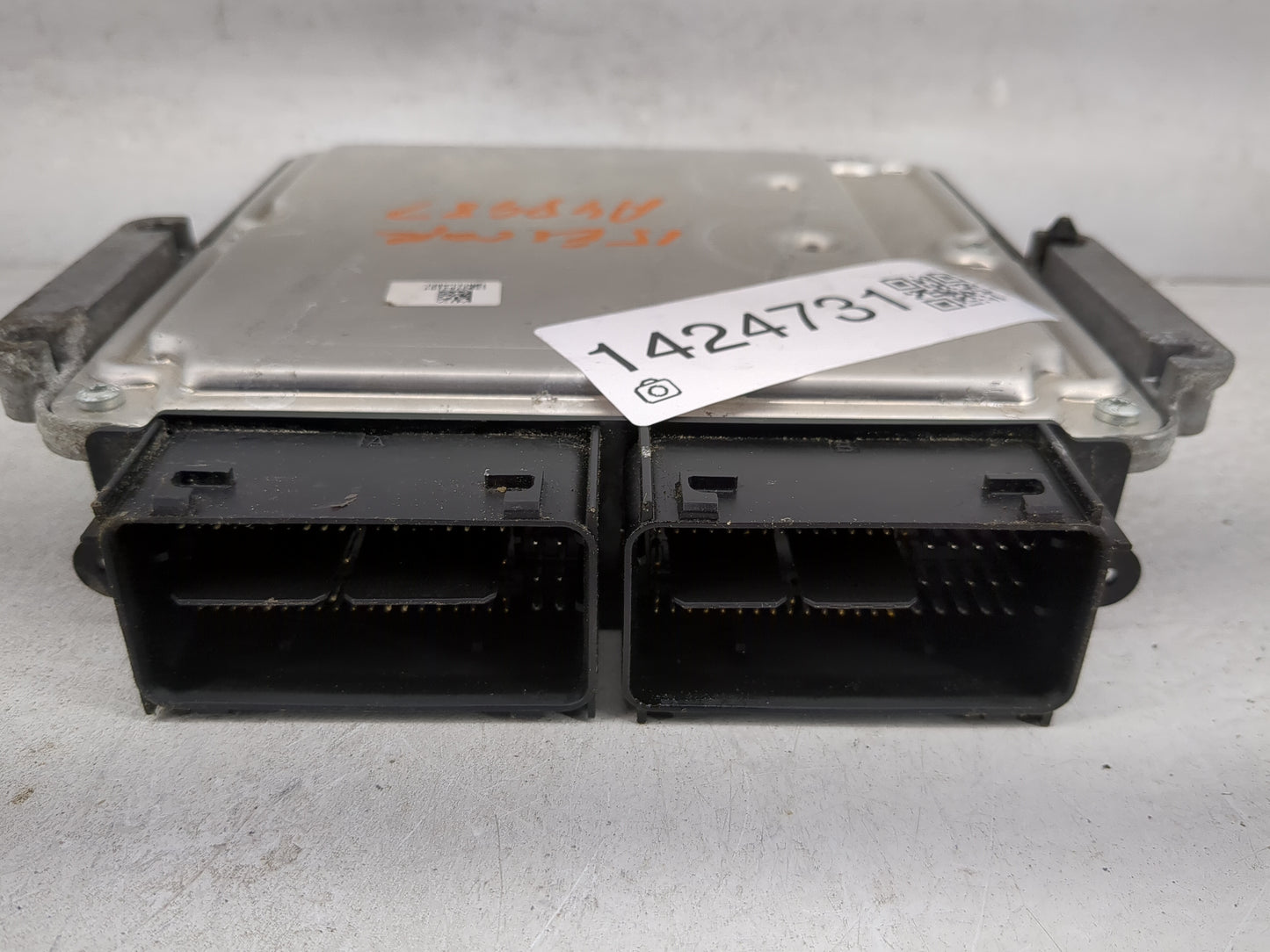 2015-2016 Ford Escape PCM Engine Control Computer ECU ECM PCU OEM P/N:FJ5A-12B684-BA Fits Fits 2015 2016 OEM Used Auto Parts