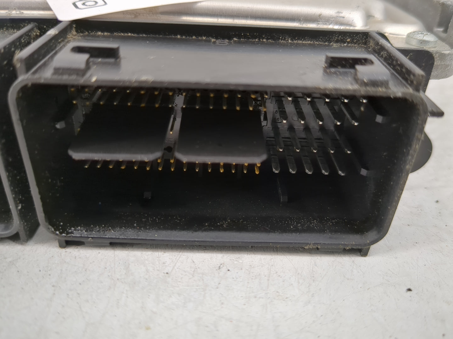 2015-2016 Ford Escape PCM Engine Control Computer ECU ECM PCU OEM P/N:FJ5A-12B684-BA Fits Fits 2015 2016 OEM Used Auto Parts