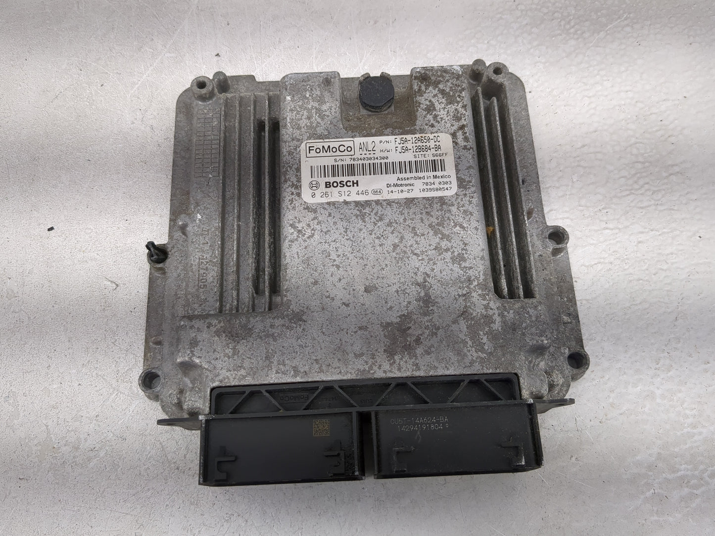 2015-2016 Ford Escape PCM Engine Control Computer ECU ECM PCU OEM P/N:FJ5A-12B684-BA Fits Fits 2015 2016 OEM Used Auto Parts