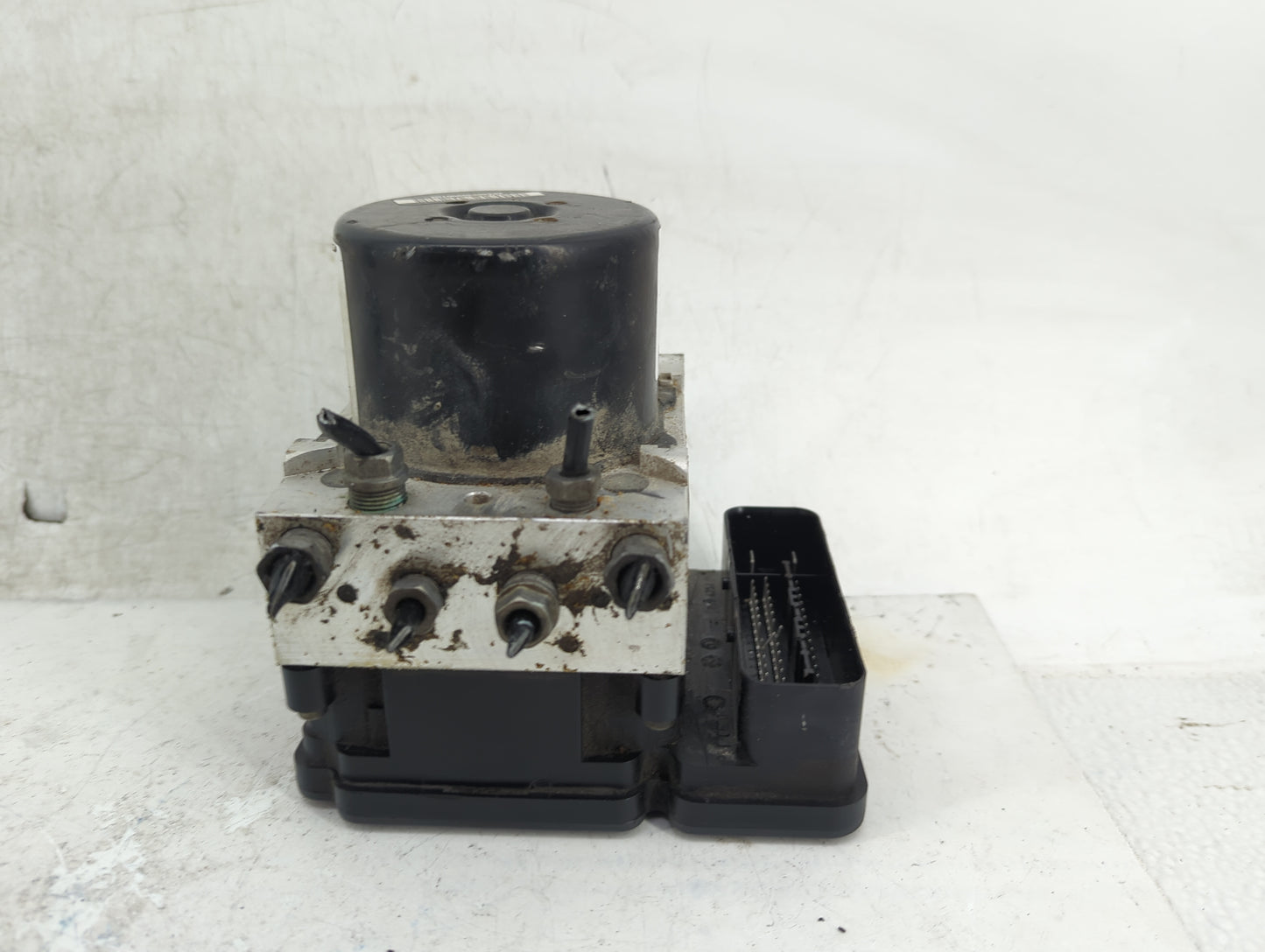 2013-2015 Ford Escape ABS Pump Control Module Replacement P/N:CV61-2C405-AG 10.0212-09204, 10.0961-0173.3 Fits Fits 2013 201
