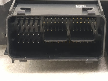 2015-2016 Ford Escape PCM Engine Control Computer ECU ECM PCU OEM P/N:FJ5A-12B684-BA FJ5A-12A650-VC Fits Fits 2015 2016 OEM Used Auto Parts