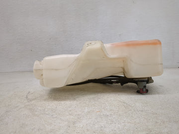 2015-2019 Ford Escape Windshield Washer Fluid Reservoir Bottle Oem