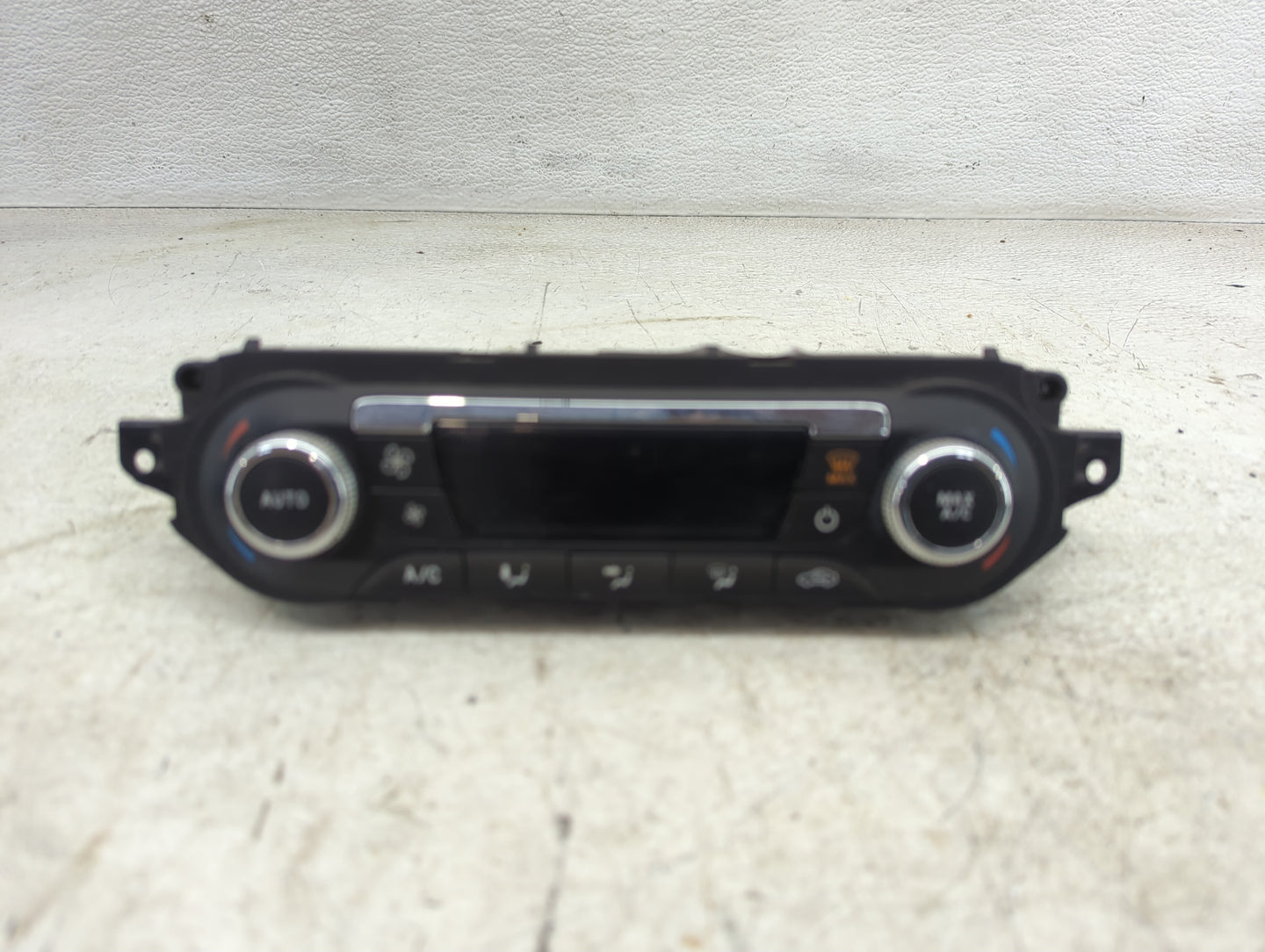 2013-2015 Ford Escape Climate Control Module Temperature AC/Heater Replacement P/N:CJ5T-18C612-BC Fits Fits 2013 2014 2015 O