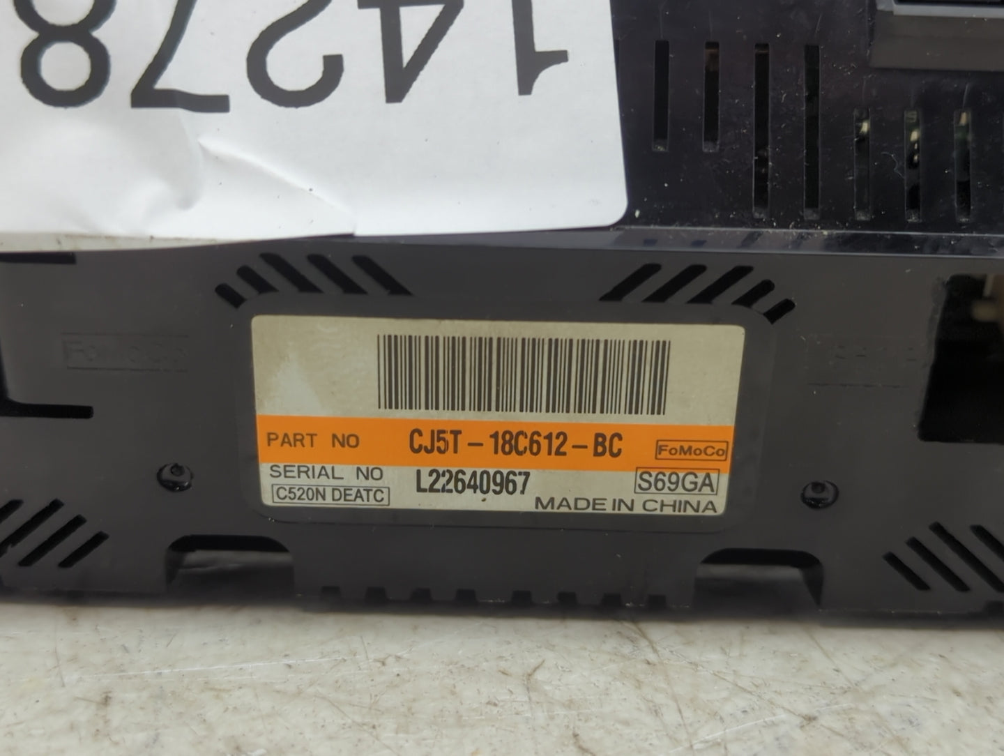 2013-2015 Ford Escape Climate Control Module Temperature AC/Heater Replacement P/N:CJ5T-18C612-BC Fits Fits 2013 2014 2015 O