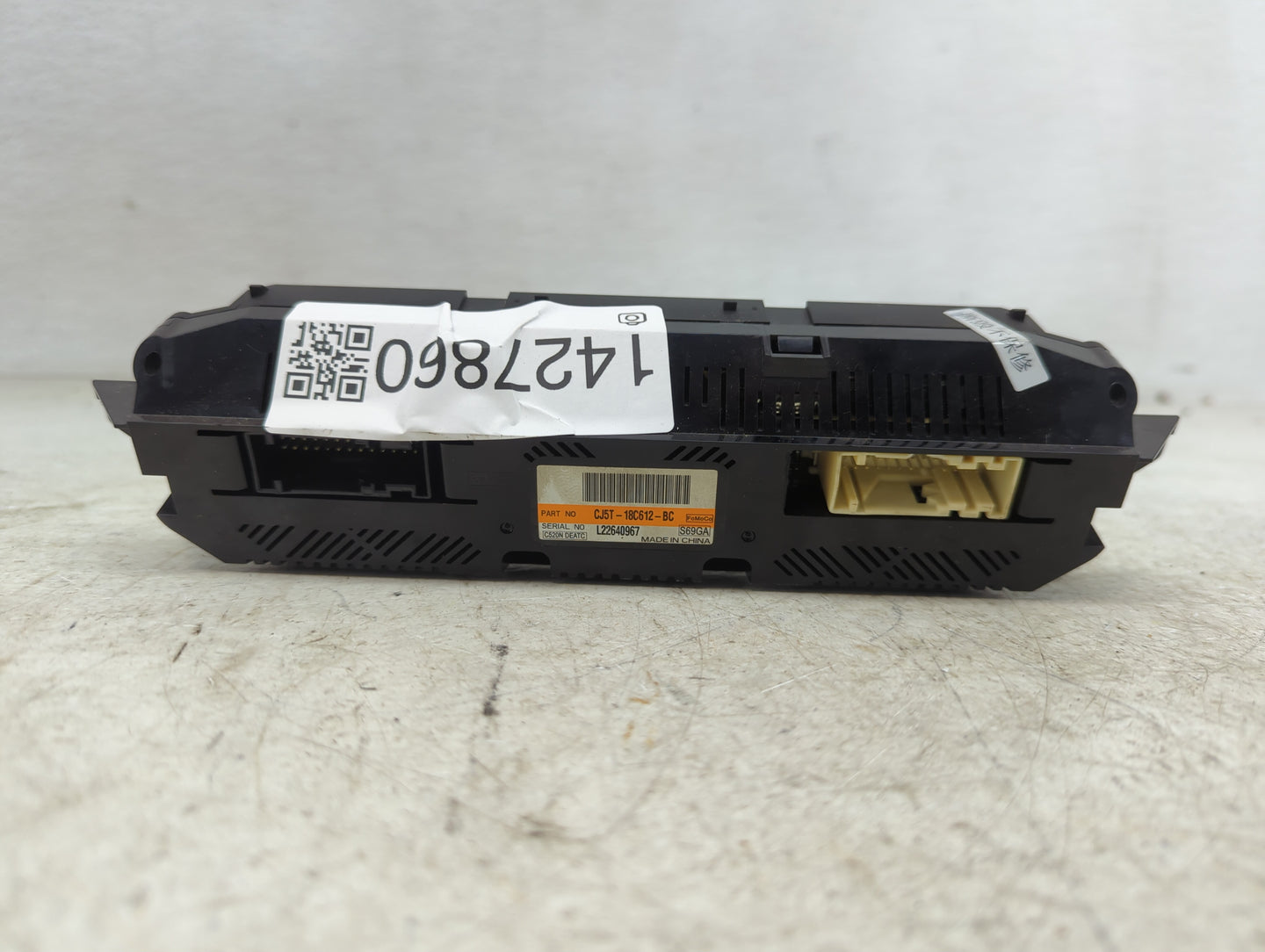 2013-2015 Ford Escape Climate Control Module Temperature AC/Heater Replacement P/N:CJ5T-18C612-BC Fits Fits 2013 2014 2015 O