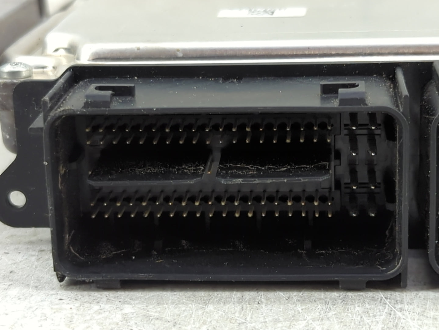 2013-2016 Ford Escape PCM Engine Control Computer ECU ECM PCU OEM P/N:FJ5A-12A650-DC FJ5A-12B684-BA Fits Fits 2013 2014 2015