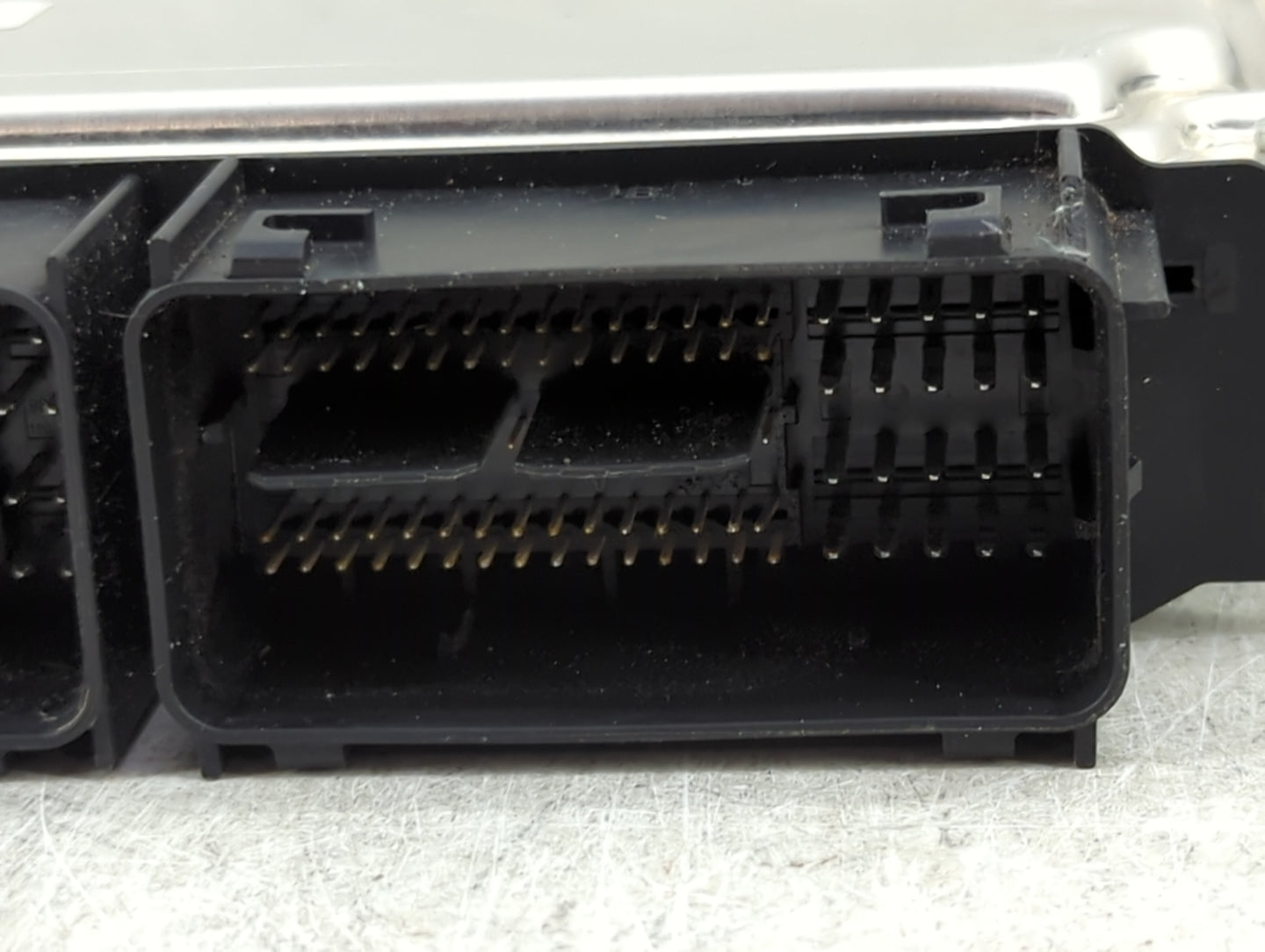 2013-2016 Ford Escape PCM Engine Control Computer ECU ECM PCU OEM P/N:FJ5A-12A650-DC FJ5A-12B684-BA Fits Fits 2013 2014 2015