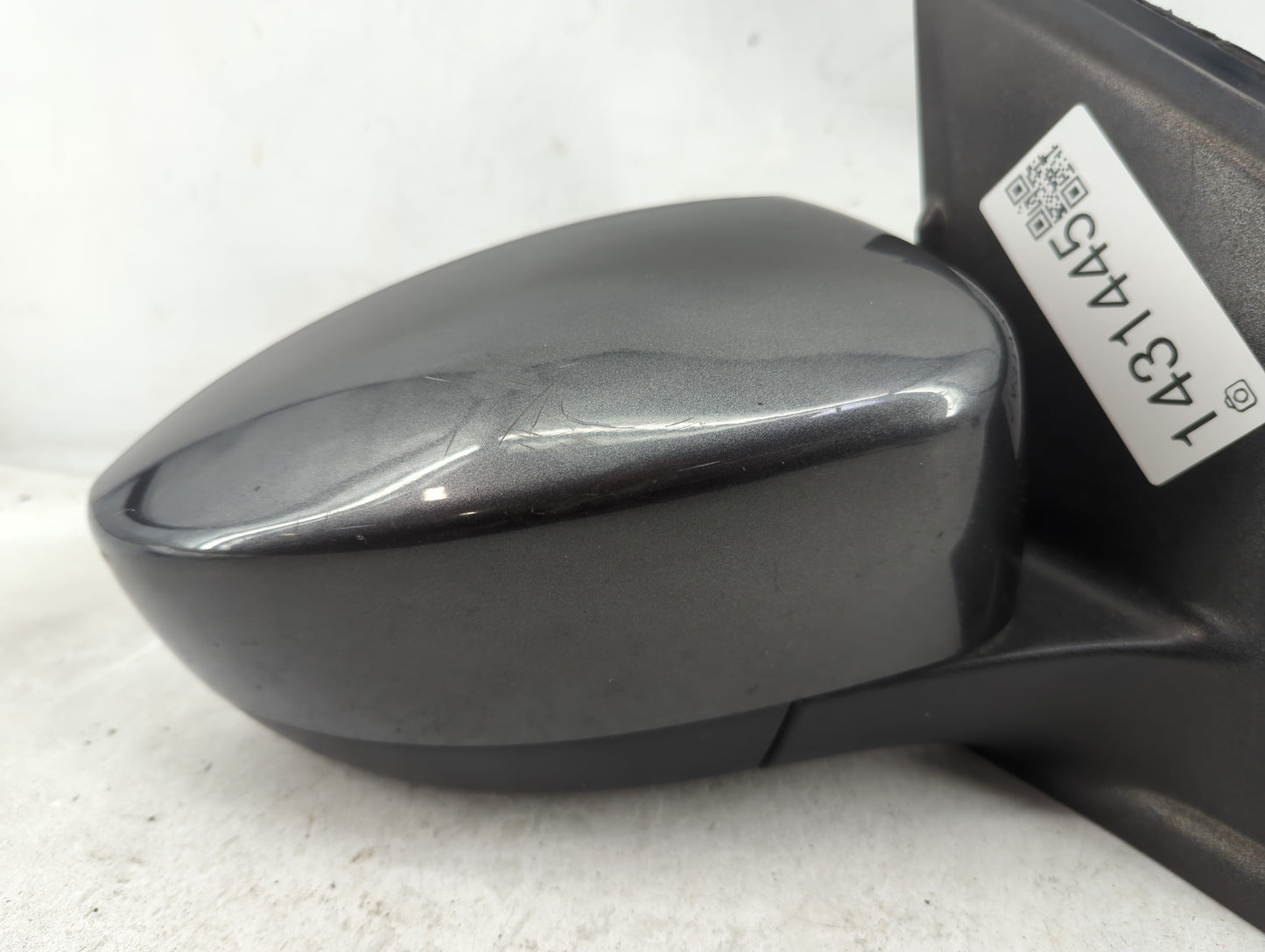 2013-2016 Ford Escape Passenger Right Side View Manual Door Mirror - Oemusedautoparts1.com